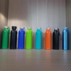 Bouteille d'eau en aluminium à couvercle transparent de 650ml pour les sports de plein air et le fitness pour le camping et les voyages Échantillon gratuit avec logo personnalisé - Product Image 4