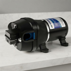 <span class=keywords><strong>Pompe</strong></span> à <span class=keywords><strong>eau</strong></span> électrique à diaphragme portable FL-30 12V DC 10LPM pour <span class=keywords><strong>caravane</strong></span>, bateau, camping-car, marine avec interrupteur de pression - Product Image 5
