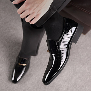 รองเท้าหนังผู้ชายรุ่นใหม่ขายดีประจำปี 2026 สำหรับฤดูร้อน ระบายอากาศได้ดี เหมาะสำหรับใส่ทำงานและลำลอง - Product Image 1