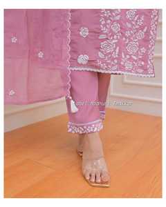 Conjunto de traje de seda romana pesada de ropa india y pakistaní para bodas y fiestas a un precio asequible - Product Image 5