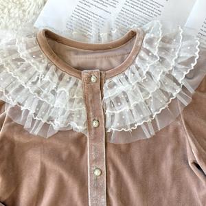 Chemise à manches longues en velours pour filles, 100% polyester, col rond, douce et agréable pour la peau, style européen-américain - Product Image 3