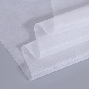 Tissu d'entoilage non tissé en microfibre fusible imperméable biodégradable en polypropylène 100% - Product Image 4