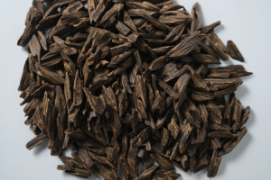 Bois d'agar exotique Sanai Al-Muntashir Sumatran Loreng pour encens traditionnel et artisanat DIY N° 82 - Product Image 4