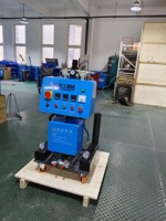 Machine de pulvérisation de mousse de polyuréthane pneumatique portable pour l'isolation thermique extérieure en construction