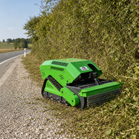 Tondeuse robotisée industrielle télécommandée avec moteur diesel 18 CV, conception sur chenilles et système de coupe à fléaux pour pentes raides