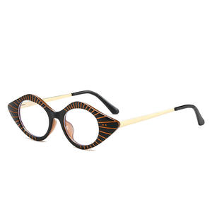 女性用流行の猫アイメガネ女性用セクシー透明透明透明レンズ合金装飾眼鏡女性ファッション眼鏡読書 - Product Image 5