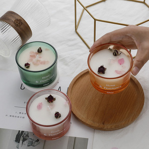 Bougie parfumée en cire de soja de couleur personnalisée en gros dans un bocal en verre pour la décoration de la maison, les hôtels, les bars, les mariages et les fêtes - Product Image 1