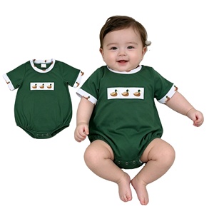 RTS Boutique, Ropa de Bebé con Bordado de Patitos Mallard, Mono de Burbuja para Bebés, Body para Recién Nacidas, Venta al Por Mayor - Product Image 1
