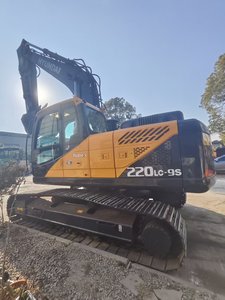 Excavadora Hyundai Coreana Usada Casi Nueva de 22 Toneladas 220lc-9s, Potencia del Motor de 125kw, Capacidad del Cucharón de 1m, Bomba de Caja de Cambios PLC, Motor - Product Image 5