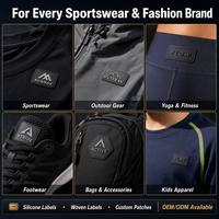 Étiquettes thermocollantes carrées en silicone 3D personnalisées, lavables, OEM ODM, faible MOQ pour les fabricants de vêtements de sport