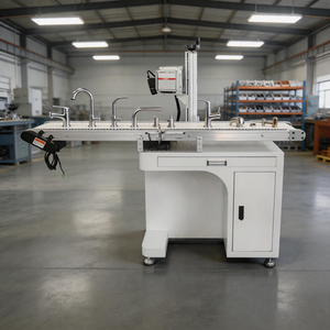 Máquina de Marcado Láser RF de CO2 con Posicionamiento Visual por Cámara CCD Automática y Tarjeta de Control JCZ para Botones de Material No Metálico y Cuero - Product Image 2