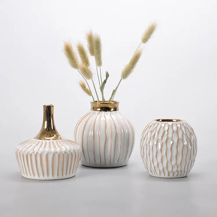 Exquisite interior showpieces stripe design glossy glazed ceramic vase home decor luxury