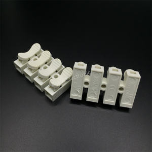 CH-4 4-х коннеклеммный разъем, Светодиодная лента, номинальный ток, 10 А, изготовлена из прочной нержавеющей стали PA66 со штырями 4P - Product Image 5