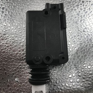 Conector de Cierre Centralizado Ryan 7702127213 de Plástico Negro para Vehículos Renault - Product Image 2