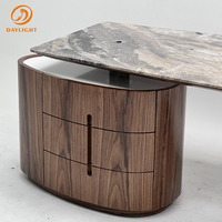 Bureau de direction contemporain de luxe avec plateau en marbre durable et pieds en acier inoxydable pour poste de travail de PDG
