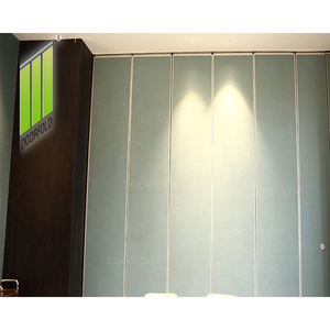 <span class=keywords><strong>Cloison</strong></span> pliante portable <span class=keywords><strong>Cloison</strong></span> compacte Séparation de bureau mobile Fabricant commercial en aluminium pour manger à l'extérieur - Product Image 3