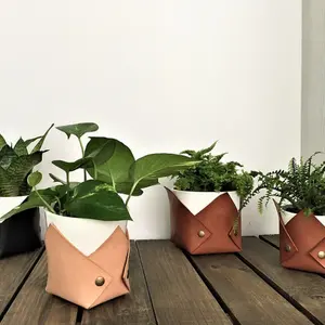 Moderno Vaso de Flores De Couro PU Capa Stand Holder Tampa Potes para Plantas de Mover As Cestas