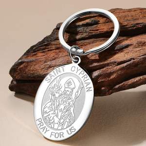 Myshape Saint Cyprian Medal llavero religioso católico protección amuleto Michaelmas norte de África joyería de acero inoxidable - Product Image 1