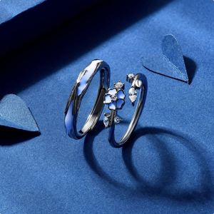 Anillo de Pareja con Flor Luminosa Plateada, Regalo de San Valentín, Ajustable, Brillante en la Oscuridad, para Hombre y Mujer - Product Image 2