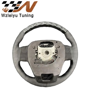 Volant de course en fibre de carbone, assemblage complet, compatible avec plusieurs modèles Toyota : LC Hilux, Crown, Land Cruiser, Alphard - Product Image 6