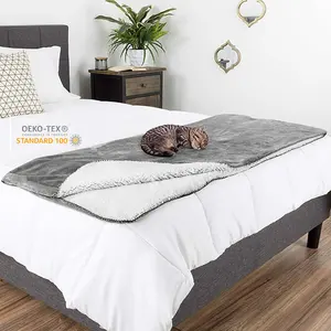 Wholesale High Quality Premium Waterproof Reversible Super Soft Warm Fleece Thick Dog Cat Pet Throw Blanket