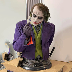 Vente en gros Grande sculpture JOKER en résine DC <span class=keywords><strong>Super</strong></span> Heroes Joker Buste Statue pour la décoration - Product Image 1