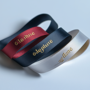 Cinta de Grosgrain de Alta Calidad con Logotipo en Relieve 3D, Diseño Personalizado para Empaque de Regalos, con Impresión de Logotipo de Marca - Product Image 2