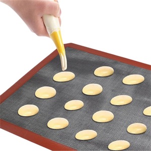 <span class=keywords><strong>Tapis</strong></span> <span class=keywords><strong>de</strong></span> <span class=keywords><strong>cuisson</strong></span> en silicone NAMI, revêtement <span class=keywords><strong>de</strong></span> four antiadhésif, maille perforée pour <span class=keywords><strong>cuisson</strong></span> à la vapeur, pour grille-pain, four à <span class=keywords><strong>micro</strong></span>-ondes, usage domestique - Product Image 2