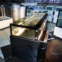 Refroidisseur de boîtier de réfrigérateur d'affichage de gâteau réfrigéré de boulangerie verticale commerciale en verre rectangulaire à une seule couche