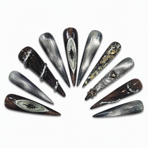 Faux ongles en acrylique faits à la main, forme stiletto ou amande, couvrance totale, motifs 3D gothiques punk avec paillettes et sequins - Product Image 3