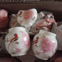 Nourriture pour oiseaux Bird Station Bar Pepper Wood Jingdezhen 1,0 kg Liao Ge, matériau pour cage à oiseaux, tasse, nourriture pour perroquets, nourriture pour mynas