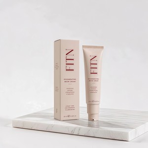 FITN Crema Regeneradora para Cejas 20ml, Crema Nutritiva, Reparadora y Fortalecedora para Cejas Más Llenas y Gruesas, para Mujeres, con Logotipo Personalizado - Product Image 1
