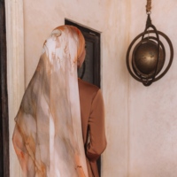 Hijab en modal imprimé tendance pour femmes musulmanes, doux, confortable, respirant, grande taille, pour un usage quotidien, collection 2026