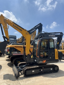 Nueva excavadora de cadenas pequeña LiuGong 906F de 6 toneladas, equipada con motor Yanmar y sistema hidráulico con sensor de carga, cabina de amplia visión. - Product Image 3