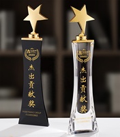 Trophée en cristal étoile créatif, prix scolaire, design personnalisé, LOGO, vente en gros, trophée en verre K9, récompense décorative, événements sportifs