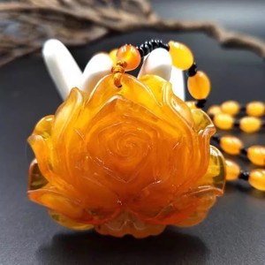 Giả sá<span class=keywords><strong>p</strong></span> ong hổ phách Mặt dây chuyền Áo len Vòng cổ cha mẹ quà tặng handmade màu vàng hổ phách thủ công Vòng cổ trang phục đồ trang sức - Product Image 5