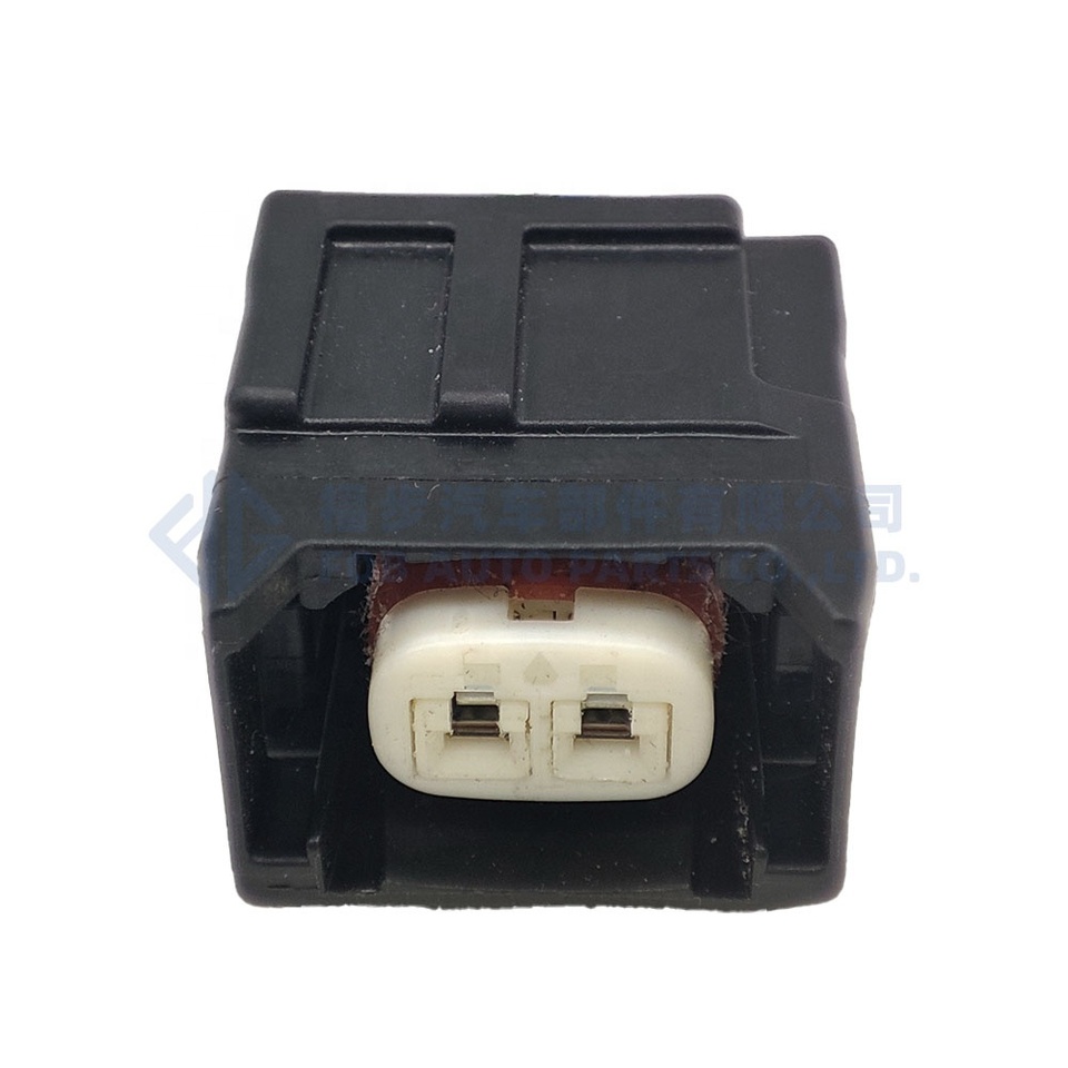 0090-191 Hilux Revo GUN126 1GD 2.8L Fortuner 2GD 2.4L Fuel Injector Nozzle Socket Connector 7120-9100-60 Mazda