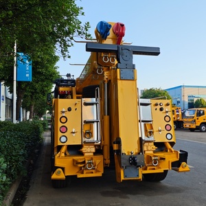 Camión Grúa Howo de 20, 30, 40 y 50 Toneladas Personalizado con 5 <span class=keywords><strong>Ejes</strong></span>, Pluma Rotatoria y Plataforma de Equipamiento - Precios - Product Image 6
