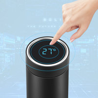 Nouvelle conception, bouteille d'eau intelligente en acier inoxydable à double paroi, isolée sous vide, 500 ml, avec LED