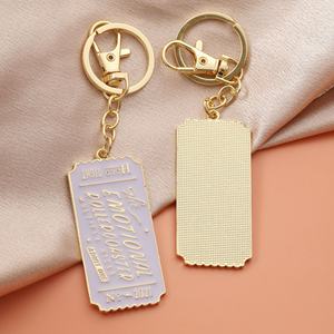 Porte-clés en gel dur personnalisé, motif motel, billet de montagnes russes émotionnel – Offre Spéciale - Product Image 5