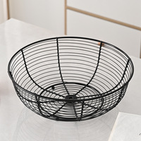 Panier de rangement pour fruits en fer forgé noir minimaliste, rond, à un seul niveau, tressé avec trois billes d'acier, drainable, pour la maison