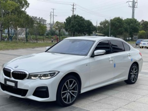 <span class=keywords><strong>BMW</strong></span> <span class=keywords><strong>Serie</strong></span> <span class=keywords><strong>3</strong></span> 2021 Facelift 320Li M Sport Package Usata, Berlina di Lusso a Benzina di Medie <span class=keywords><strong>Dimensioni</strong></span> per Esportazione Globale - Product Image 1