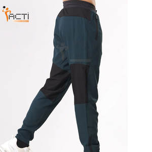 Pantalons de compression de fabrication professionnelle Service OEM Pantalon homme avec logo sur mesure à vendre - Product Image 6