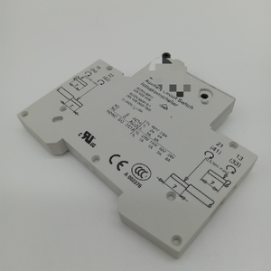 5ST3010 補助接点スイッチ 2個入り - Product Image 1