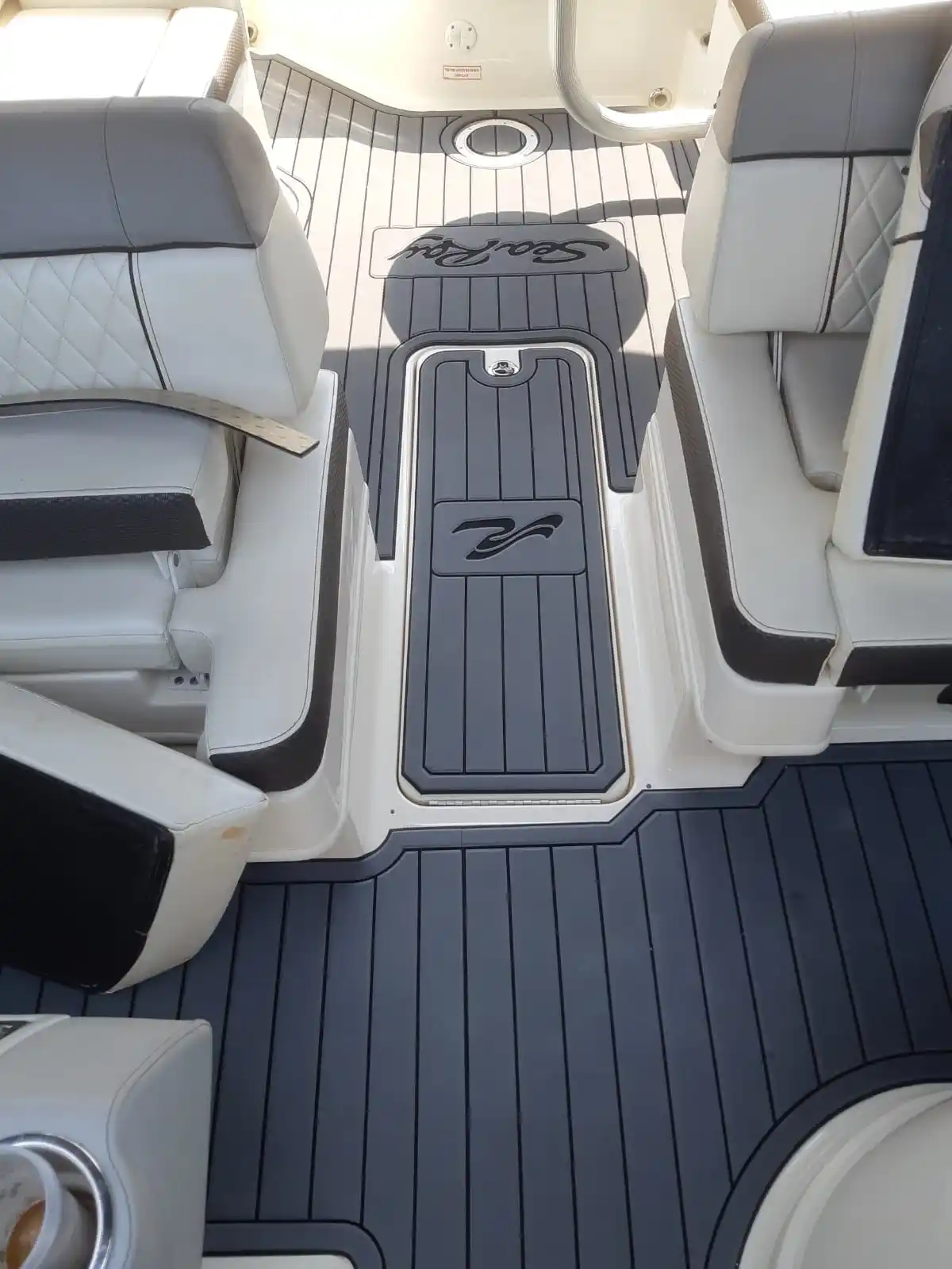 Komin Plate-forme de bain CNC personnalisée et terrasse en teck EVA pour 2015 Sea Ray Sundeck 270