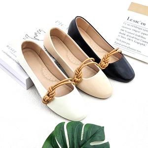 Primavera 2026, nuevos zapatos planos de bailarina de punta cuadrada antideslizantes ligeros <span class=keywords><strong>con</strong></span> <span class=keywords><strong>lazo</strong></span> y zapatos Mary Jane - Product Image 2