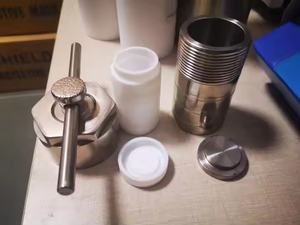 Venta caliente 20L-200L Reactor de autoclave hidrotermal Nueva condición Reactor de tanque automático Planta de fabricación de laboratorio PLC - Product Image 2