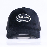 Gorra de camionero de terciopelo personalizada de malla al por mayor, gorra de camionero estructurada de 5 paneles, gorras bordadas personalizadas de alta calidad