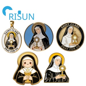 Medaglia in Metallo di Santa Clare d'Assisi all'Ingrosso, Ciondolo Personalizzato, Medaglione Religioso Cattolico - Product Image 1