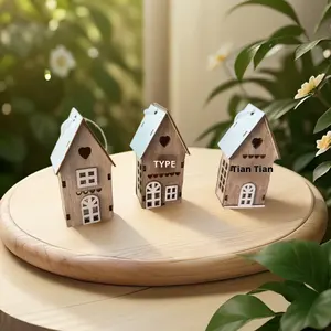 Décoration de Noël personnalisée en bois écologique petits ornements créatifs en forme de maison cadeaux suspendus - Product Image 1